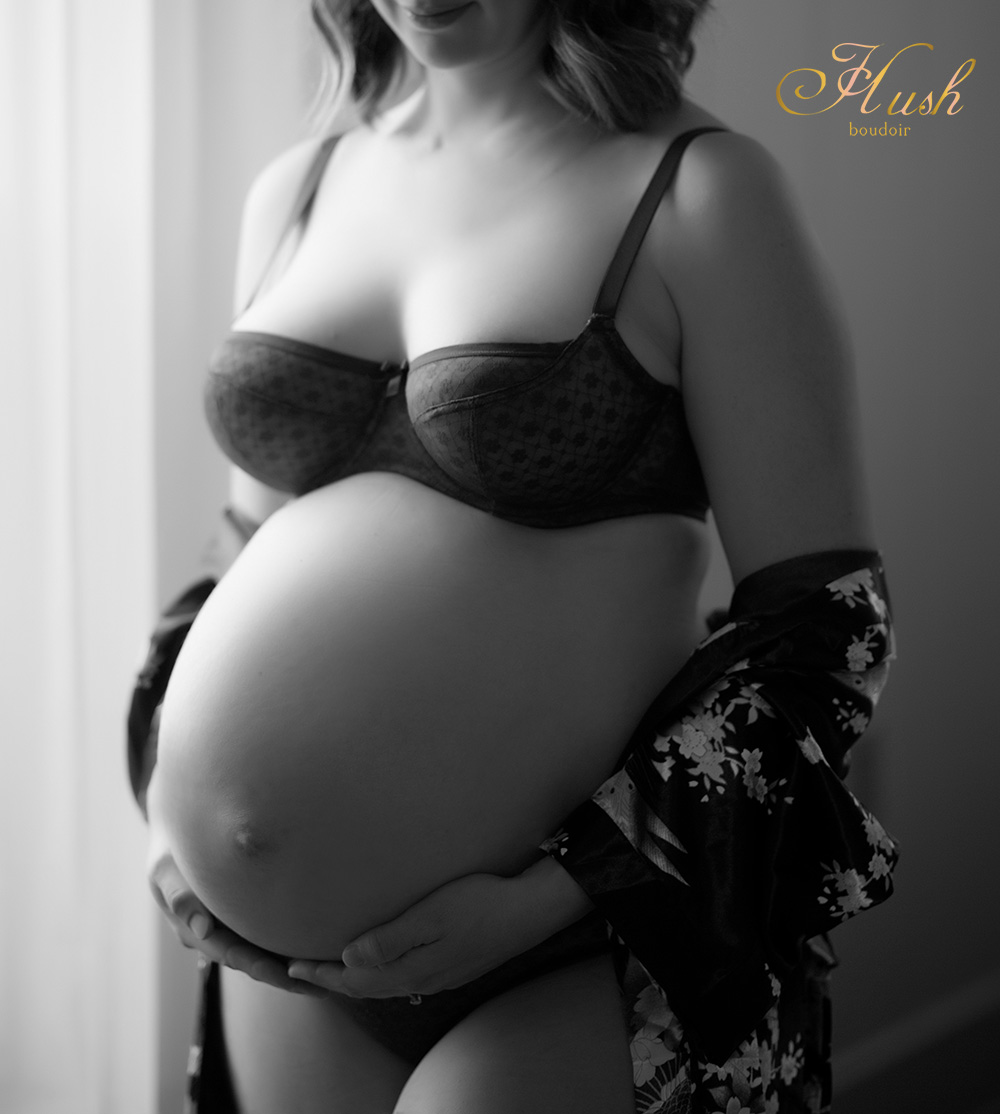 raleigh maternity photographer | maternity boudoir poses | north carolina maternity photographer002